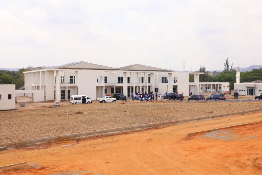 Vp's Residence: Wike Satisfied With The Speed,quality Of Work