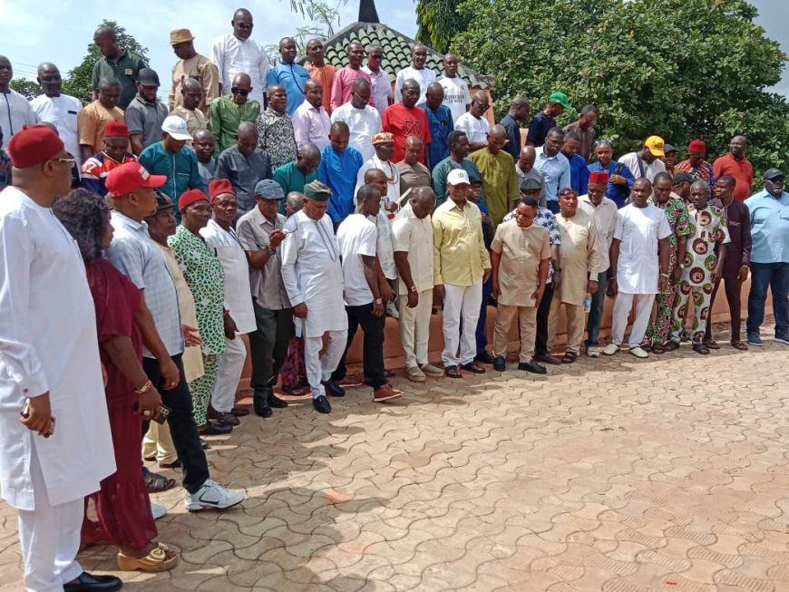 2027: DELTA NORTH APC WARD CHAIRMEN PASS VOTE OF CONFIDENCE ON SENATOR NED NWOKO